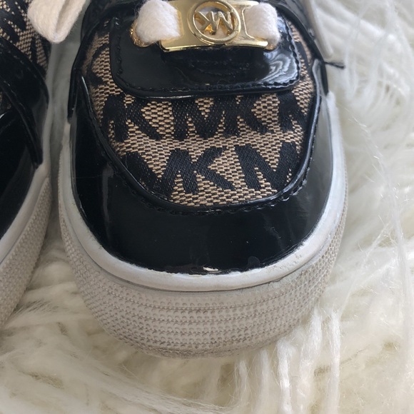 DONATED ♻️👋🏽 - Picture 6 of 7